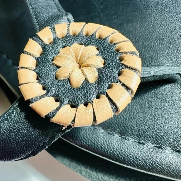 NWOT Jack Rogers Roxy Leather Flip Flops - Picture 6 of 7